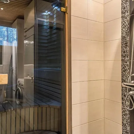 Сasa de vacaciones Levin Ahmahovi 1a By Interhome