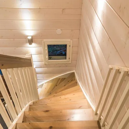 Levin Ahmahovi 1a By Interhome *